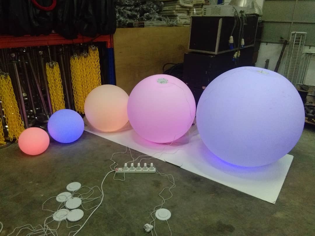 LED Ball 80cm Ø
