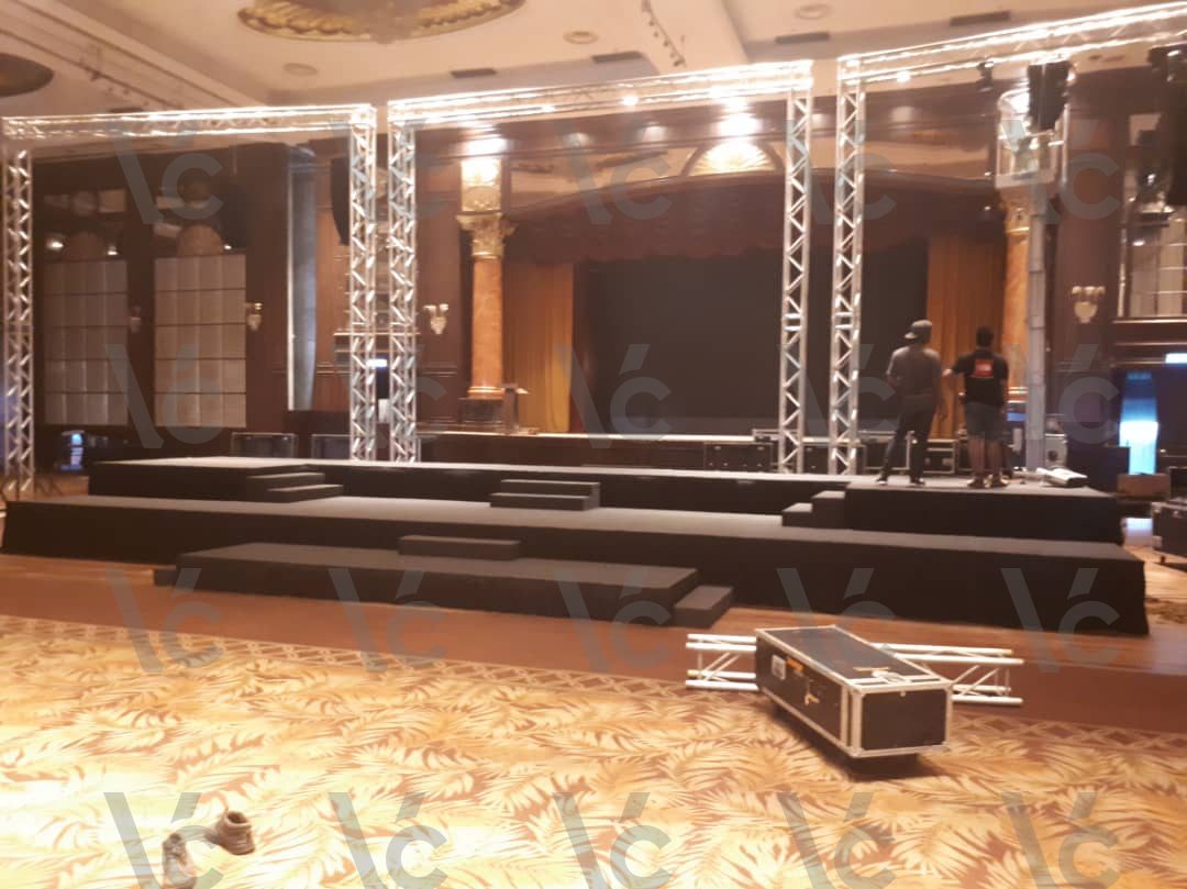 Stage Multilevel